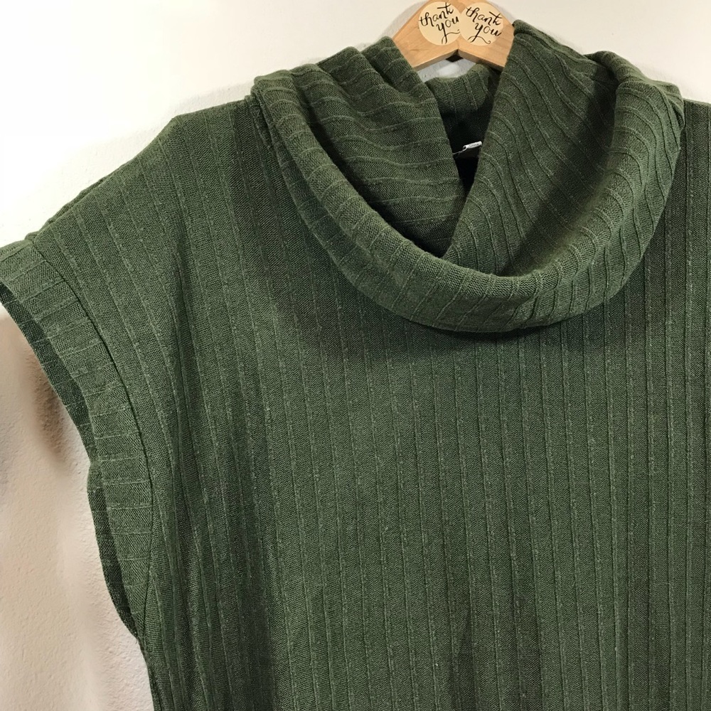 green sleeveless cowl turtleneck tunic blouse top - Picture 4 of 8